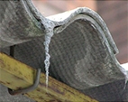 foto de uma telha de amianto